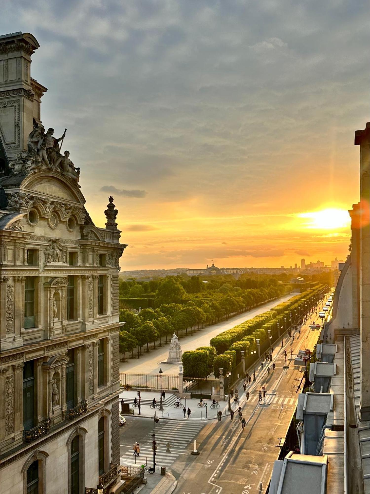 Prestige Sur Louvre Et Tuileries Apartment Paris Bagian luar foto